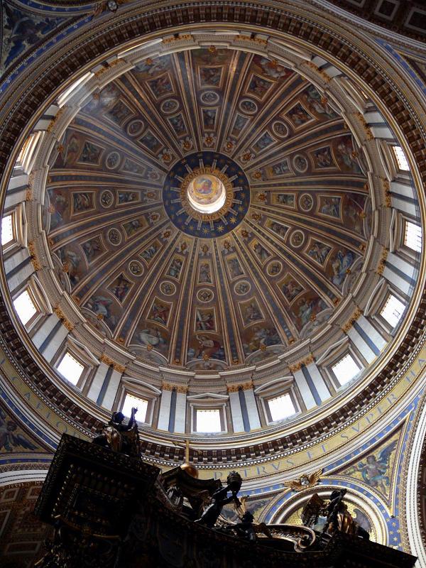 Vatikan_Szent_Peter_kupola